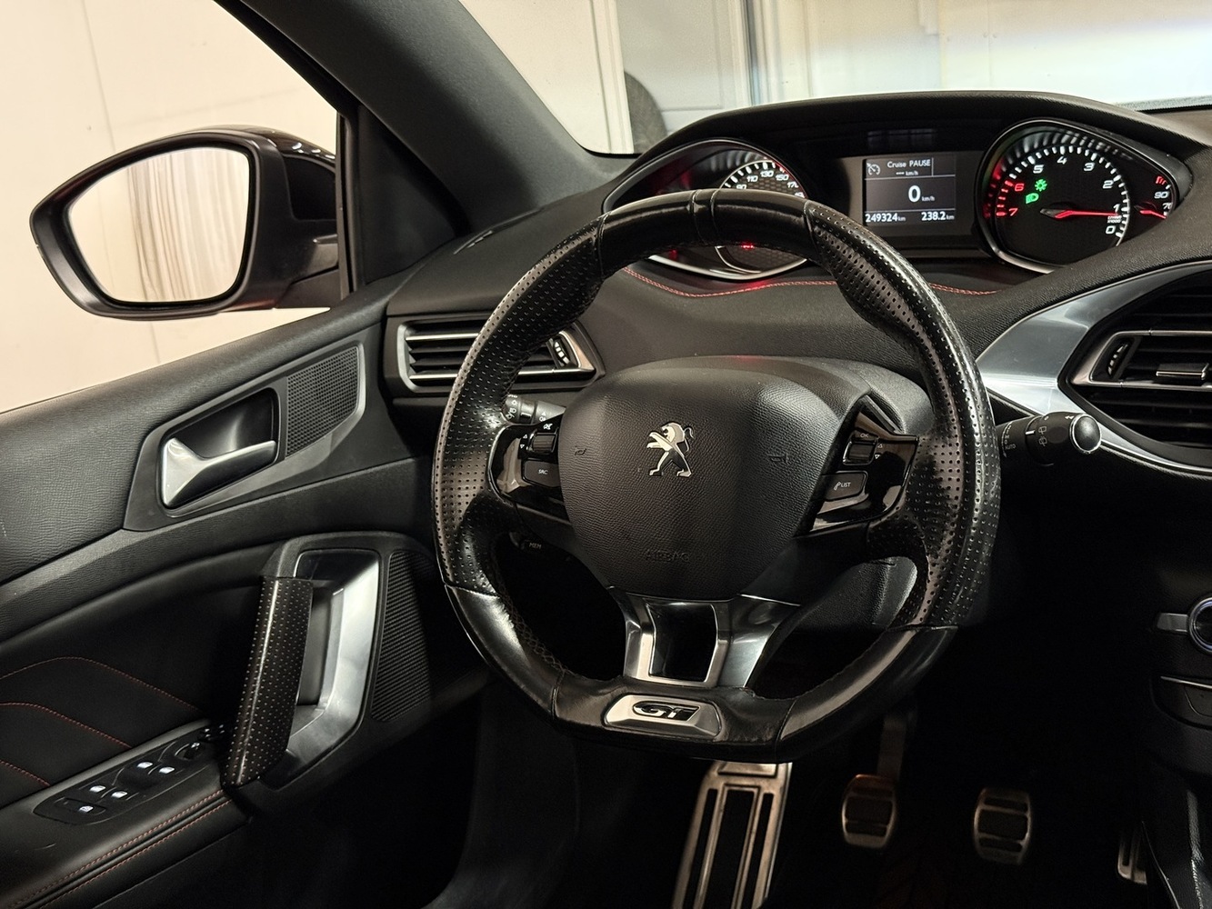 Peugeot 308 vaihtoauto