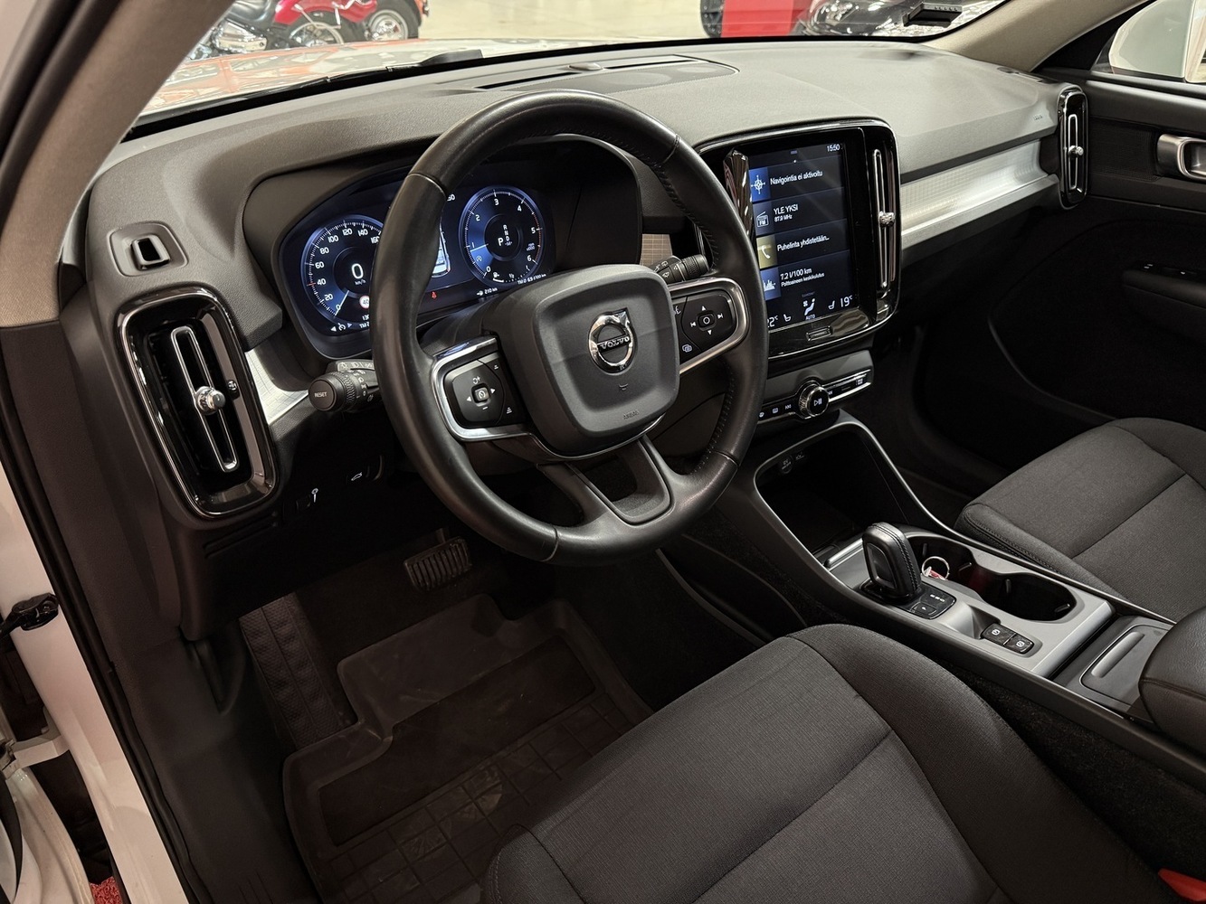 Volvo XC40 vaihtoauto