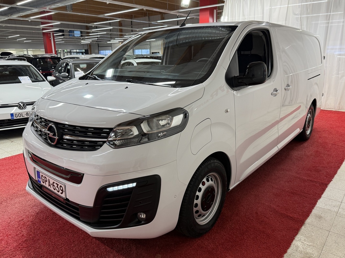 Opel Vivaro-e vaihtoauto