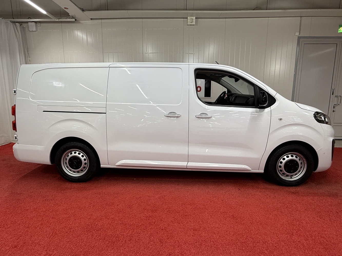 Opel Vivaro-e vaihtoauto
