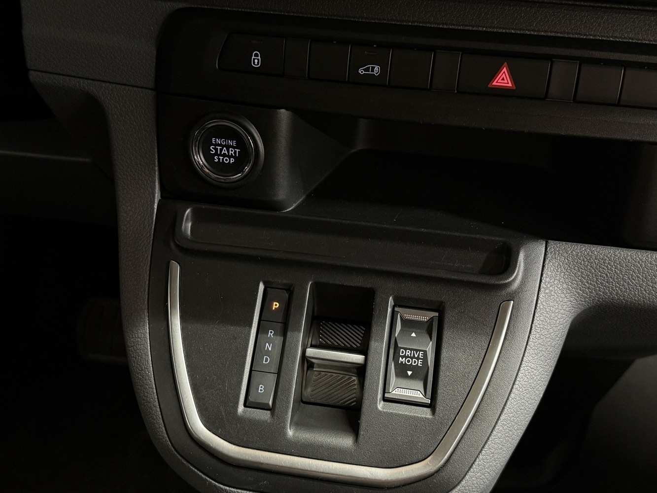 Opel Vivaro-e vaihtoauto