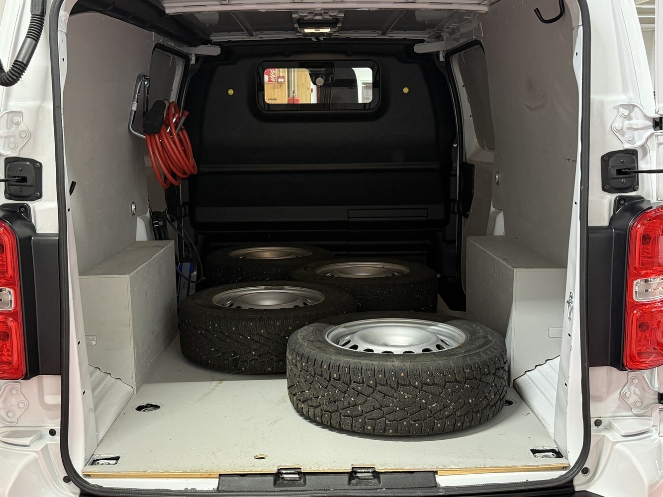 Opel Vivaro-e vaihtoauto