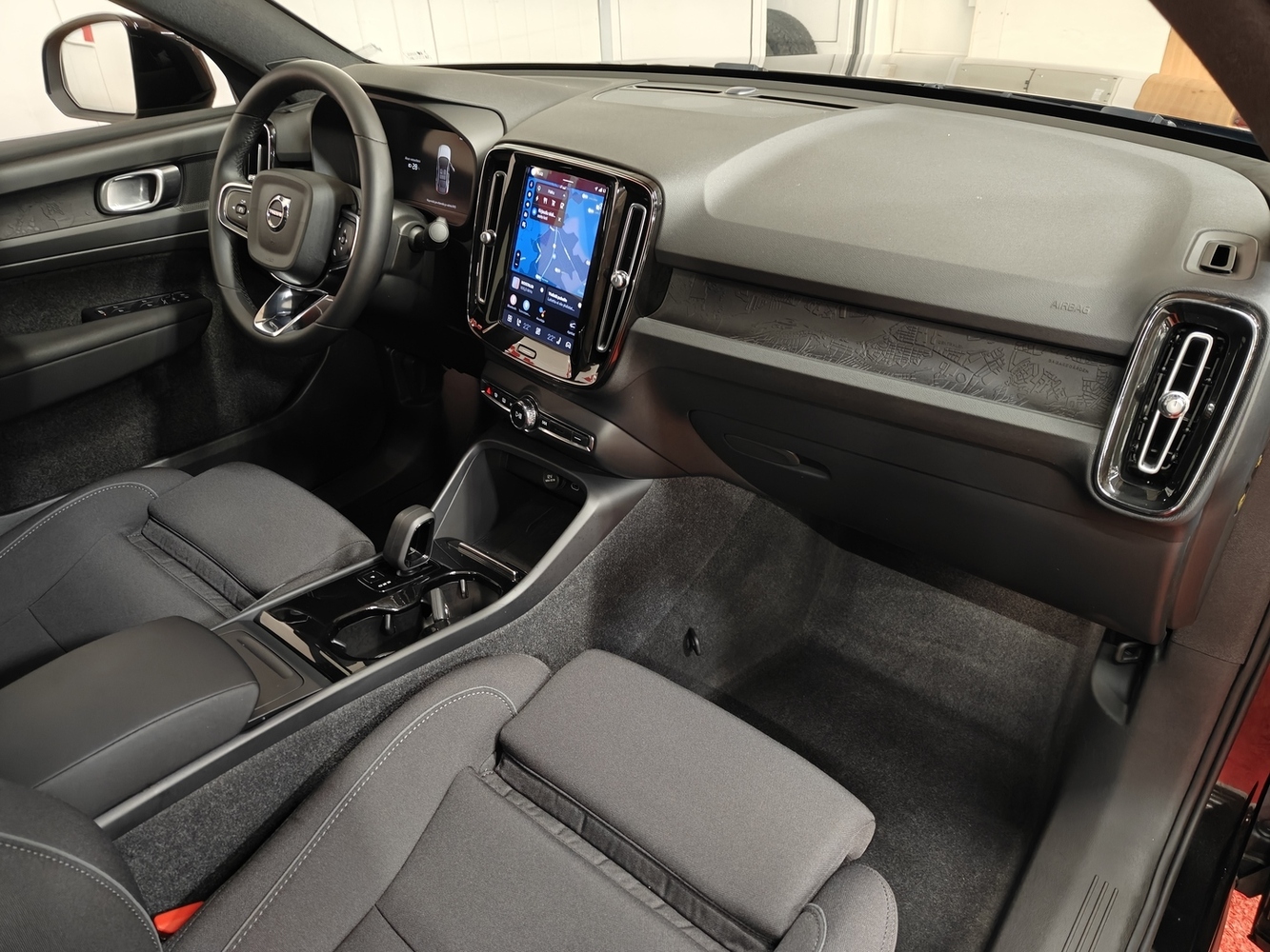 Volvo C40 vaihtoauto