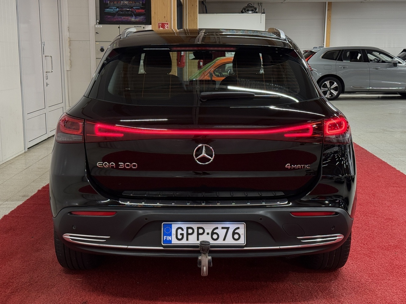 Mercedes-Benz EQA vaihtoauto
