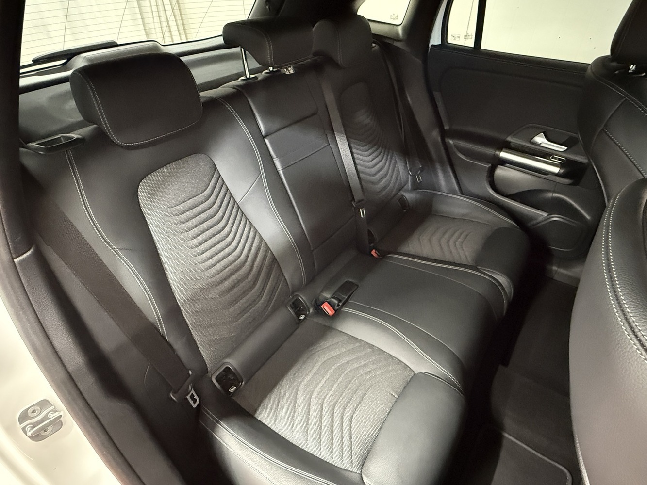 Mercedes-Benz EQA vaihtoauto