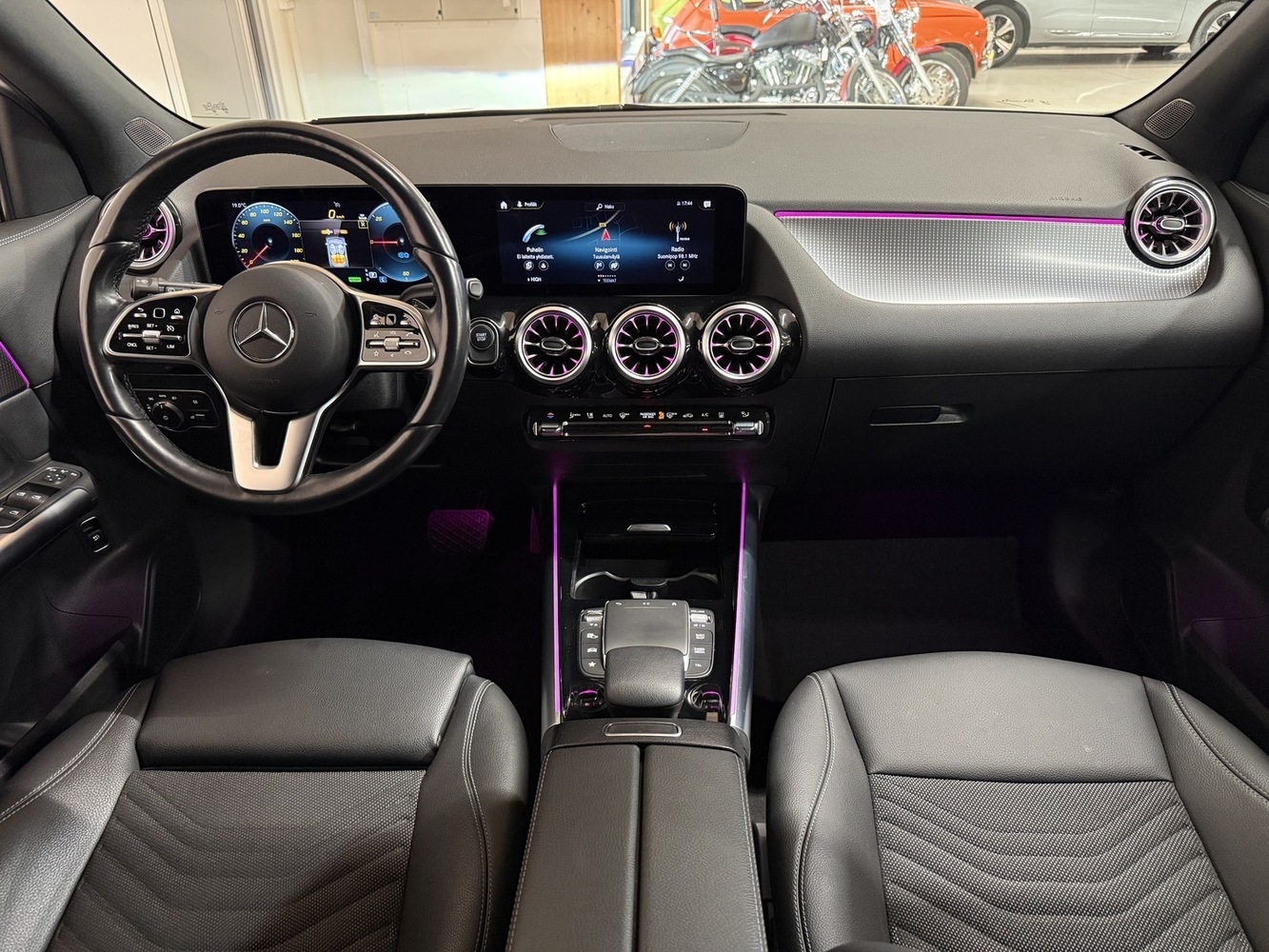 Mercedes-Benz EQA vaihtoauto