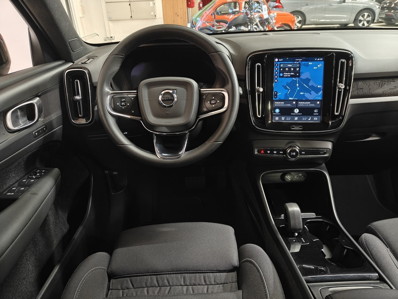 Volvo XC40 vaihtoauto