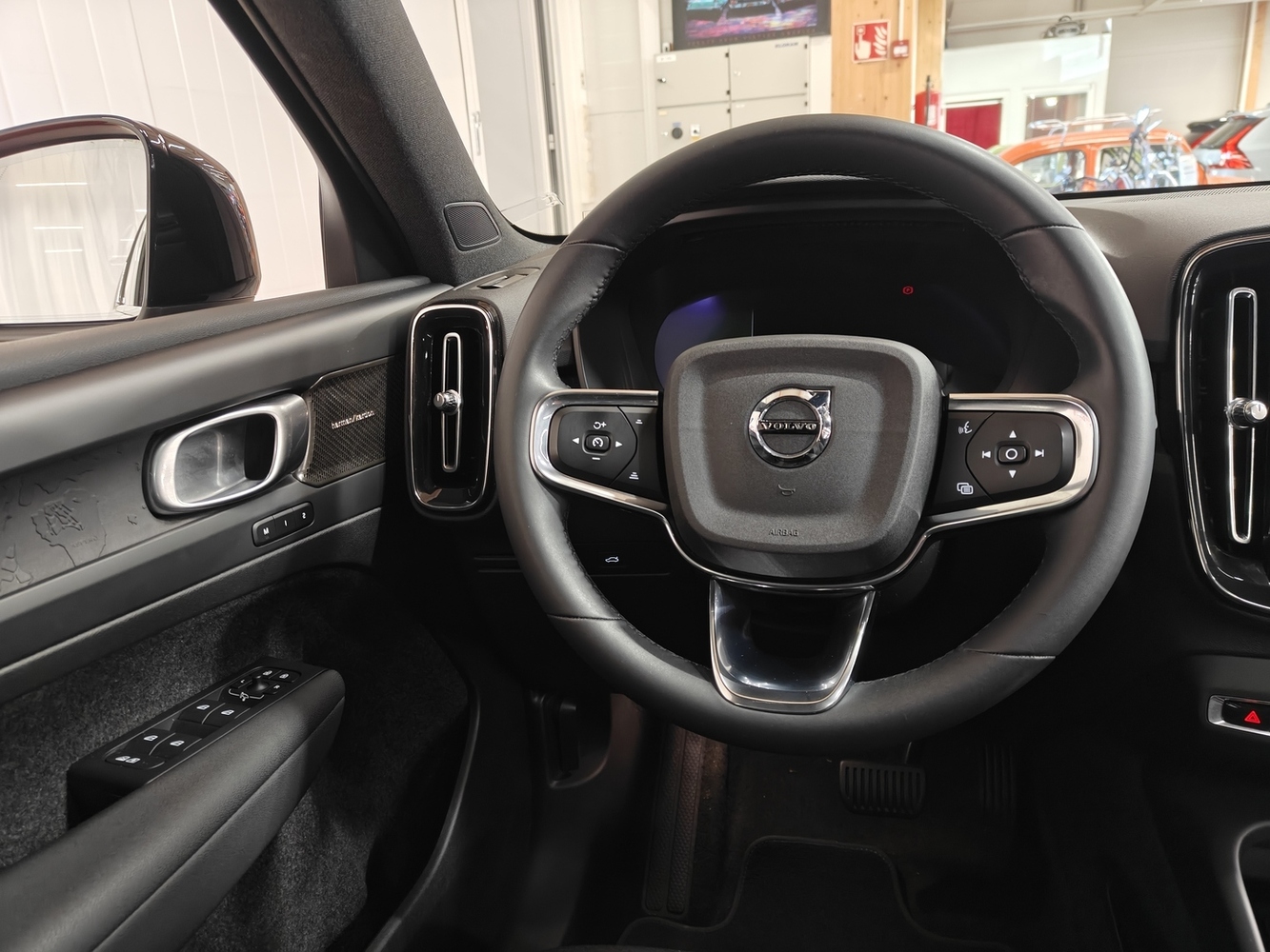 Volvo XC40 vaihtoauto