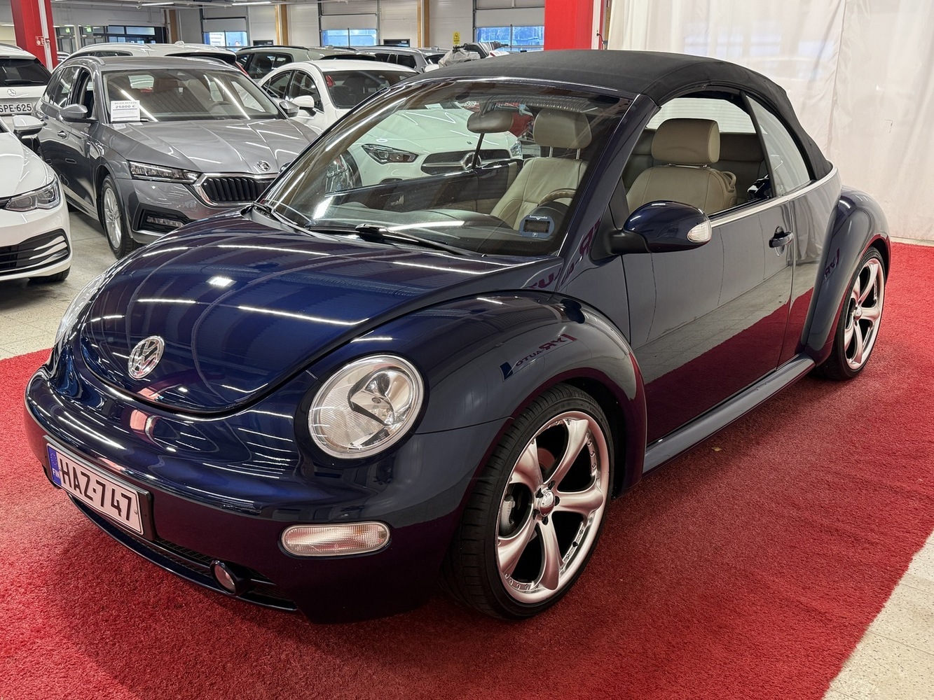Volkswagen New Beetle vaihtoauto