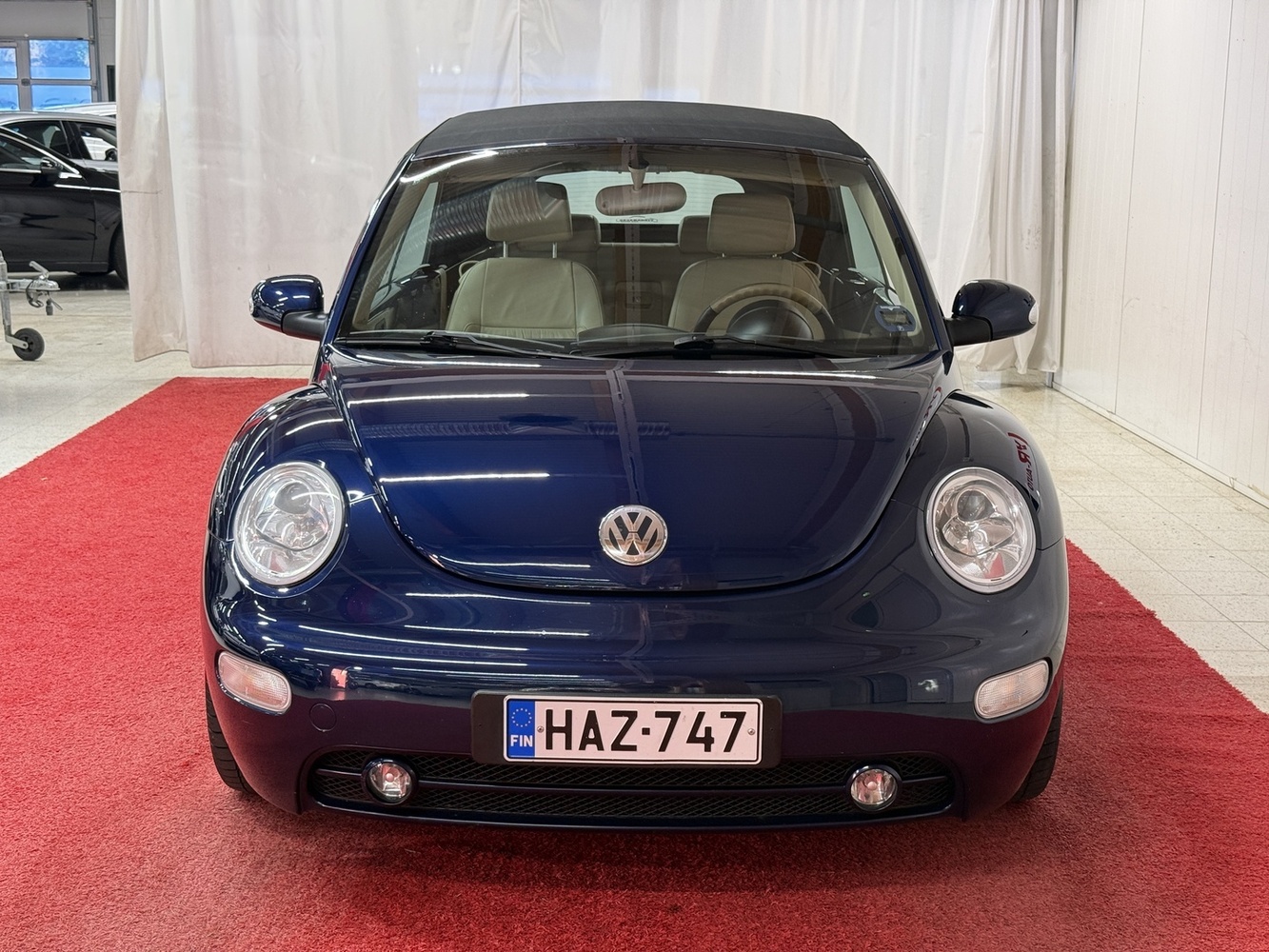 Volkswagen New Beetle vaihtoauto