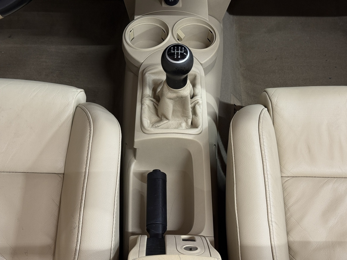 Volkswagen New Beetle vaihtoauto
