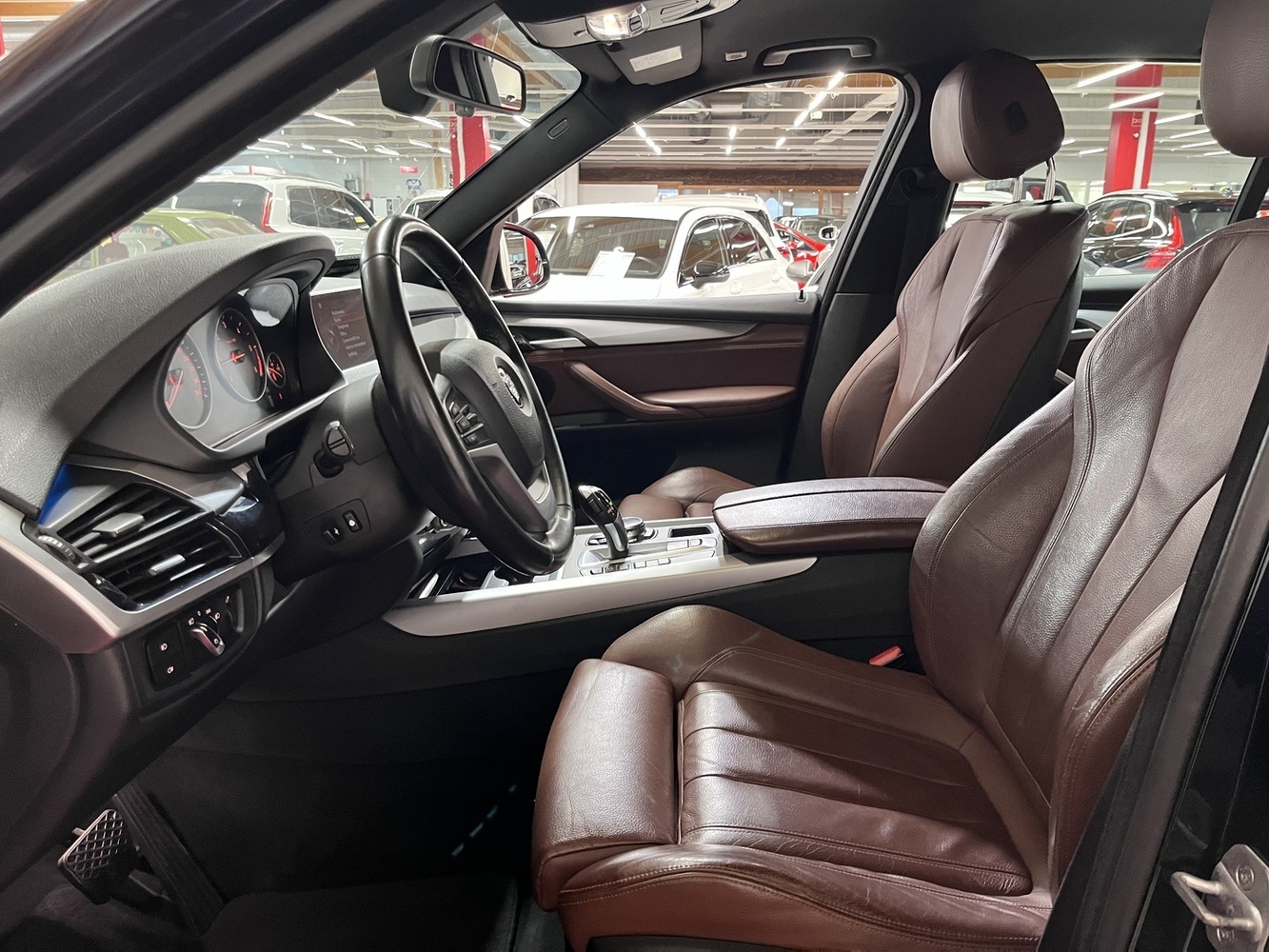 BMW X5 vaihtoauto
