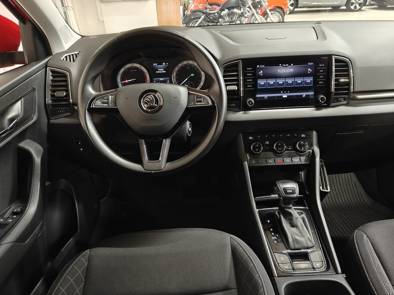Skoda Karoq vaihtoauto
