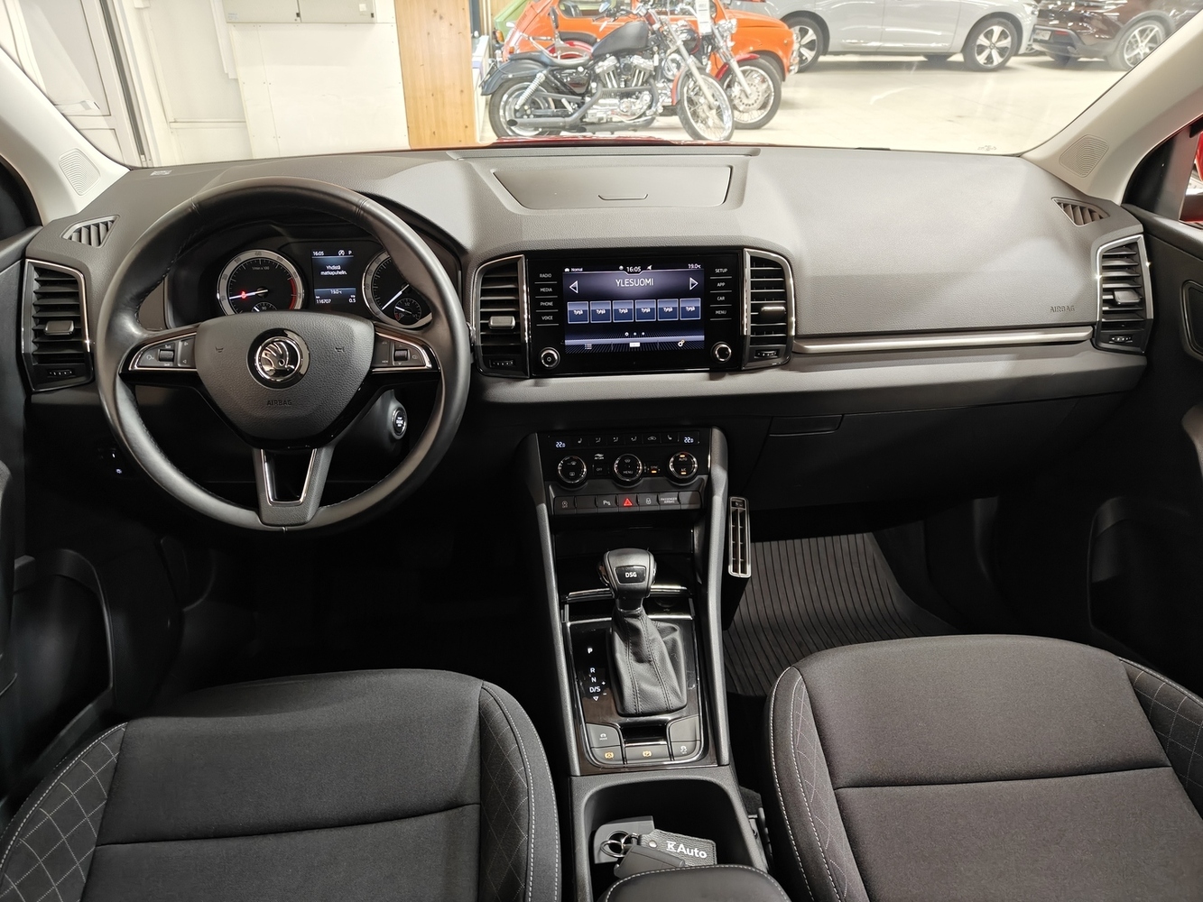 Skoda Karoq vaihtoauto