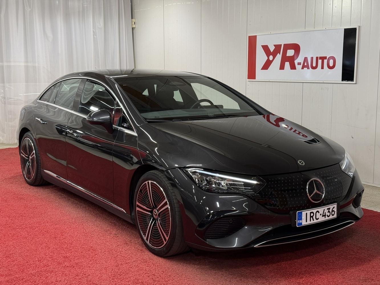Mercedes-Benz EQE vaihtoauto