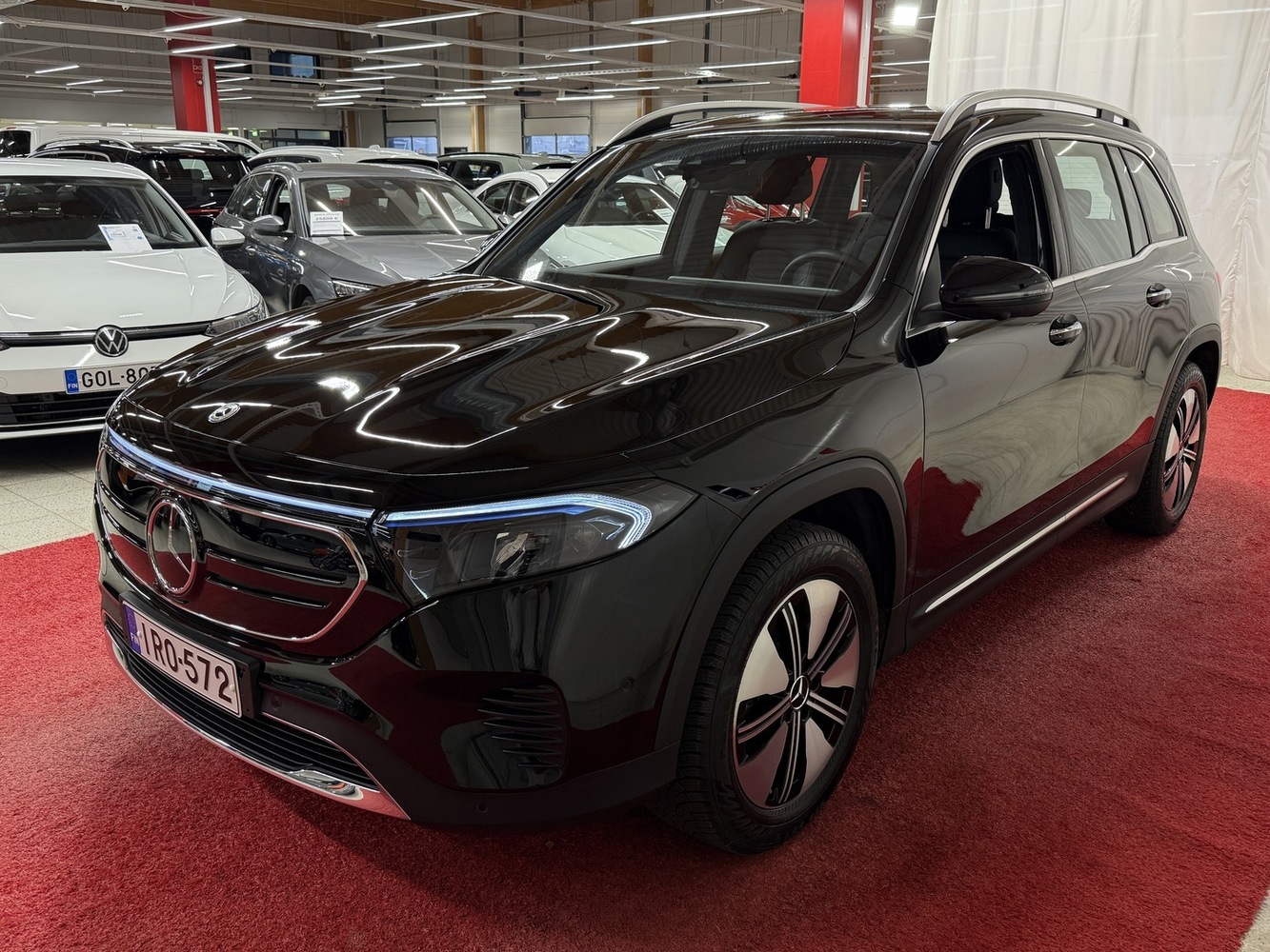 Mercedes-Benz EQB vaihtoauto