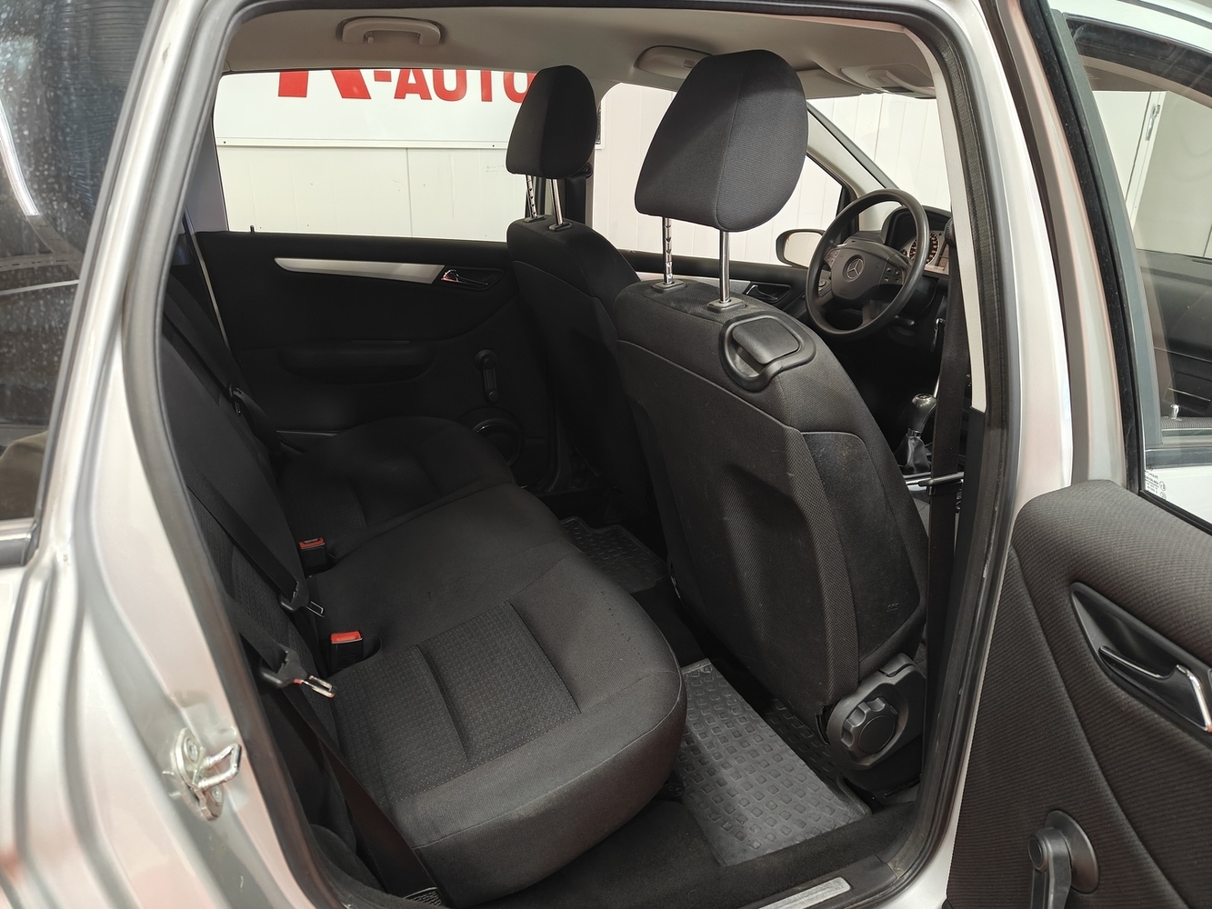 Mercedes-Benz B vaihtoauto