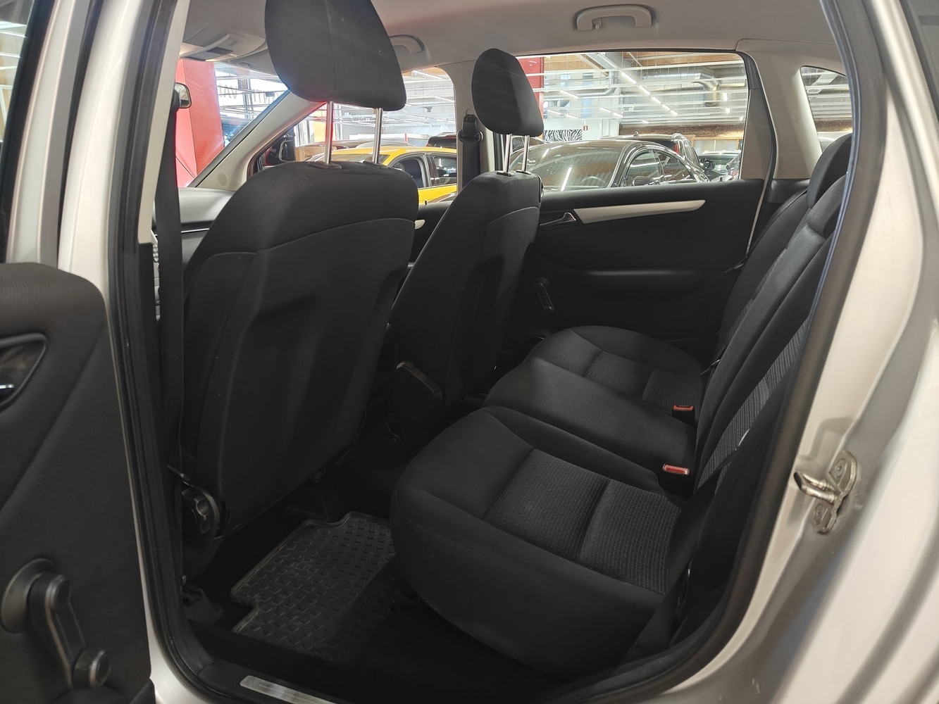 Mercedes-Benz B vaihtoauto