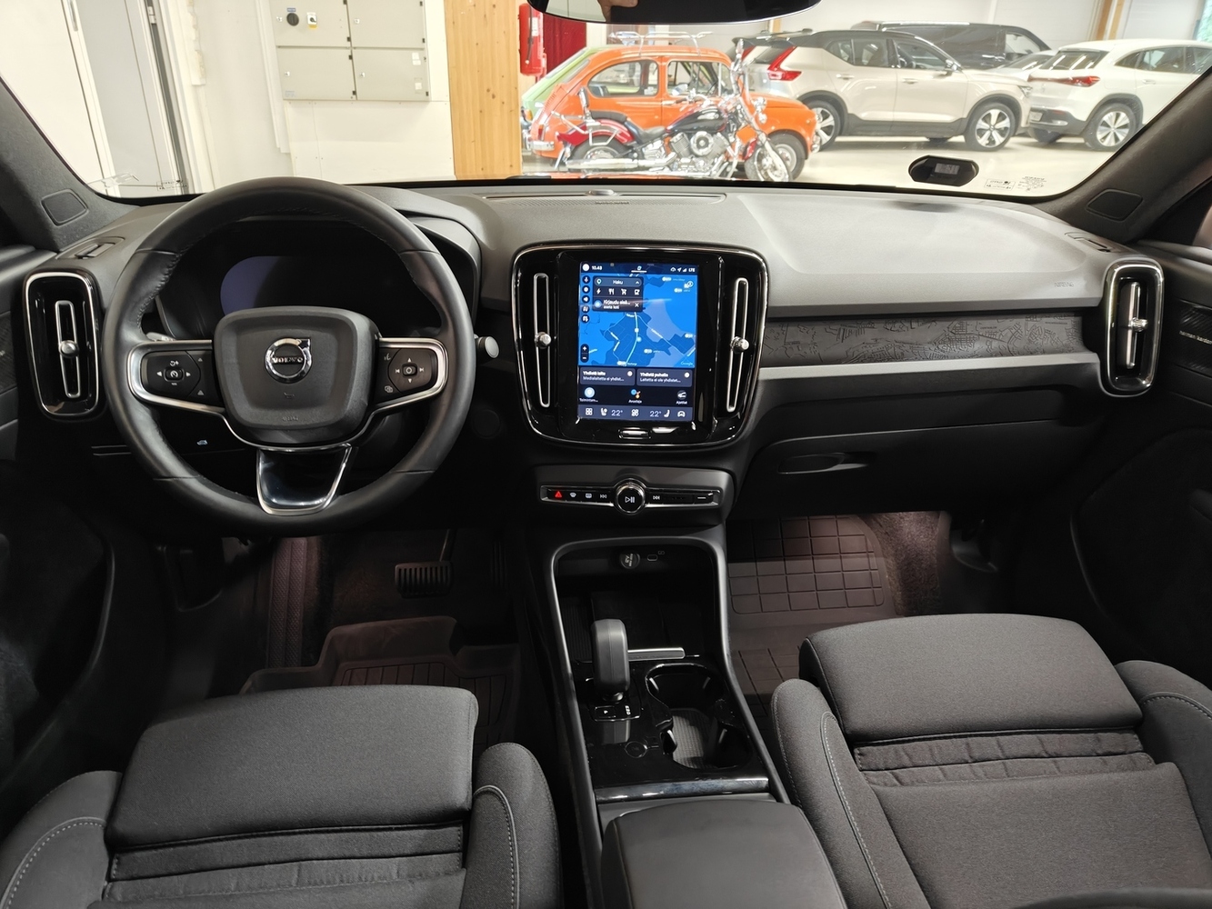 Volvo C40 vaihtoauto