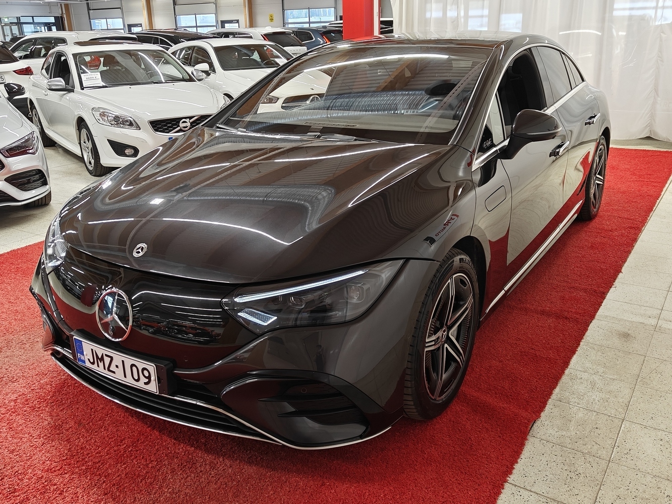 Mercedes-Benz EQE vaihtoauto
