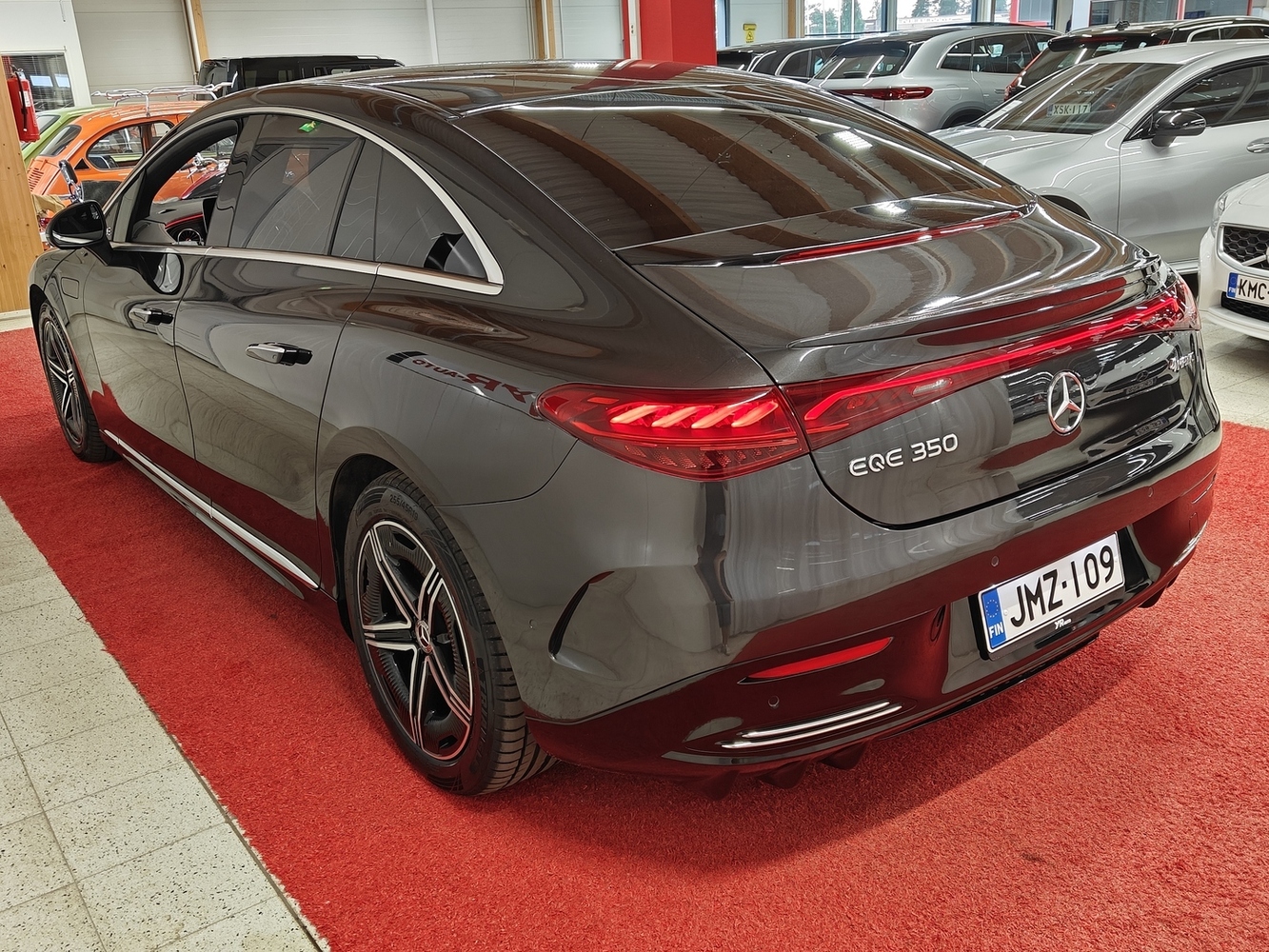 Mercedes-Benz EQE vaihtoauto