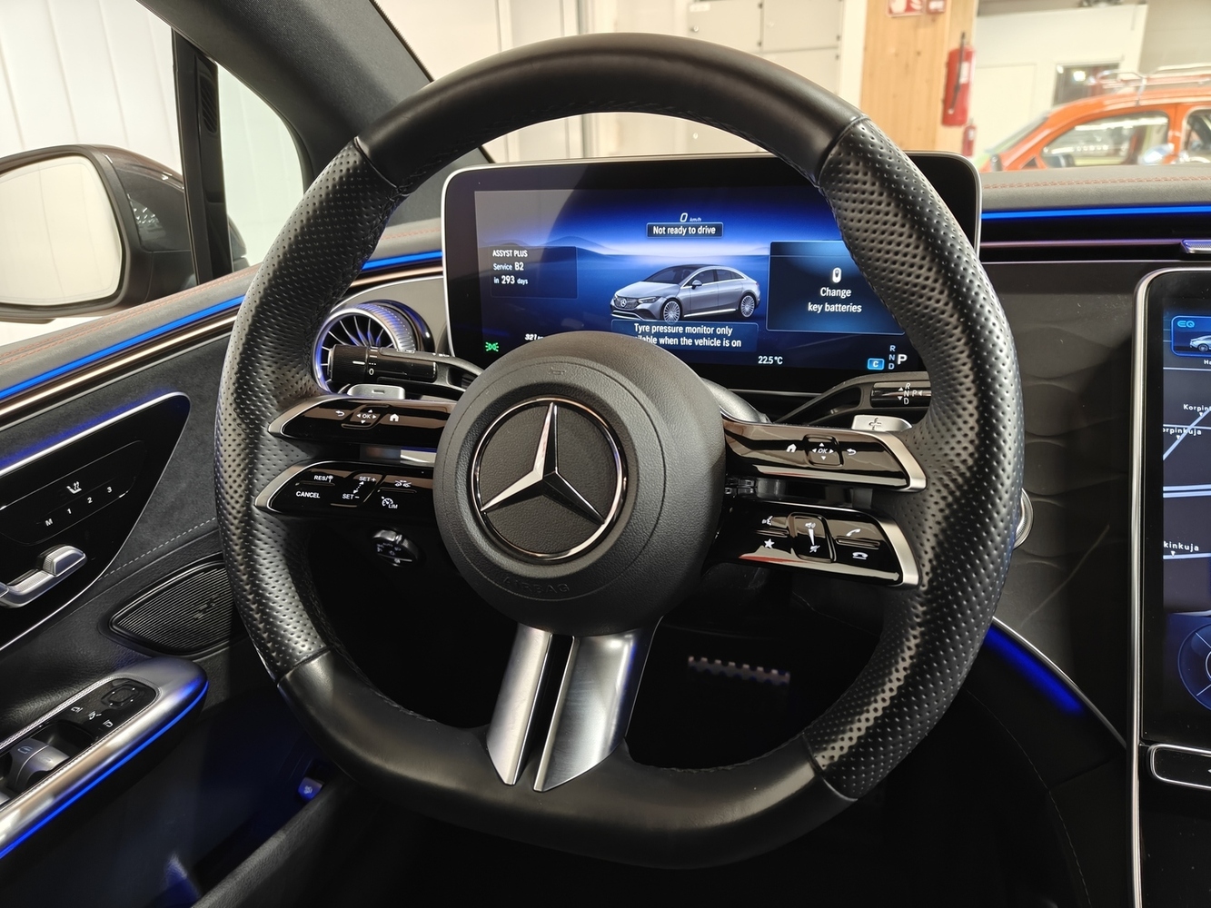 Mercedes-Benz EQE vaihtoauto