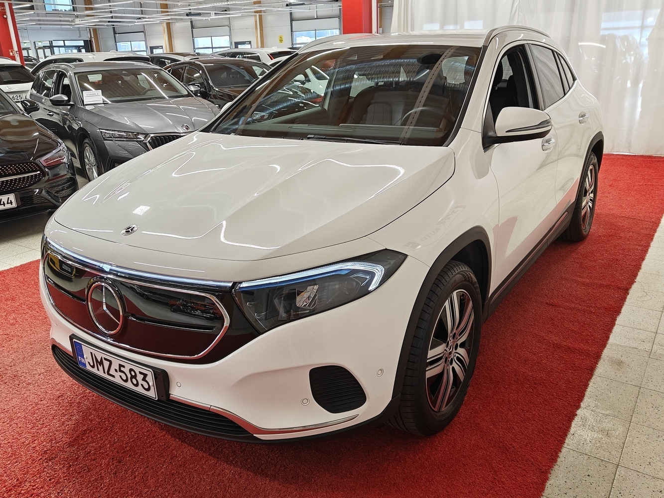 Mercedes-Benz EQA vaihtoauto