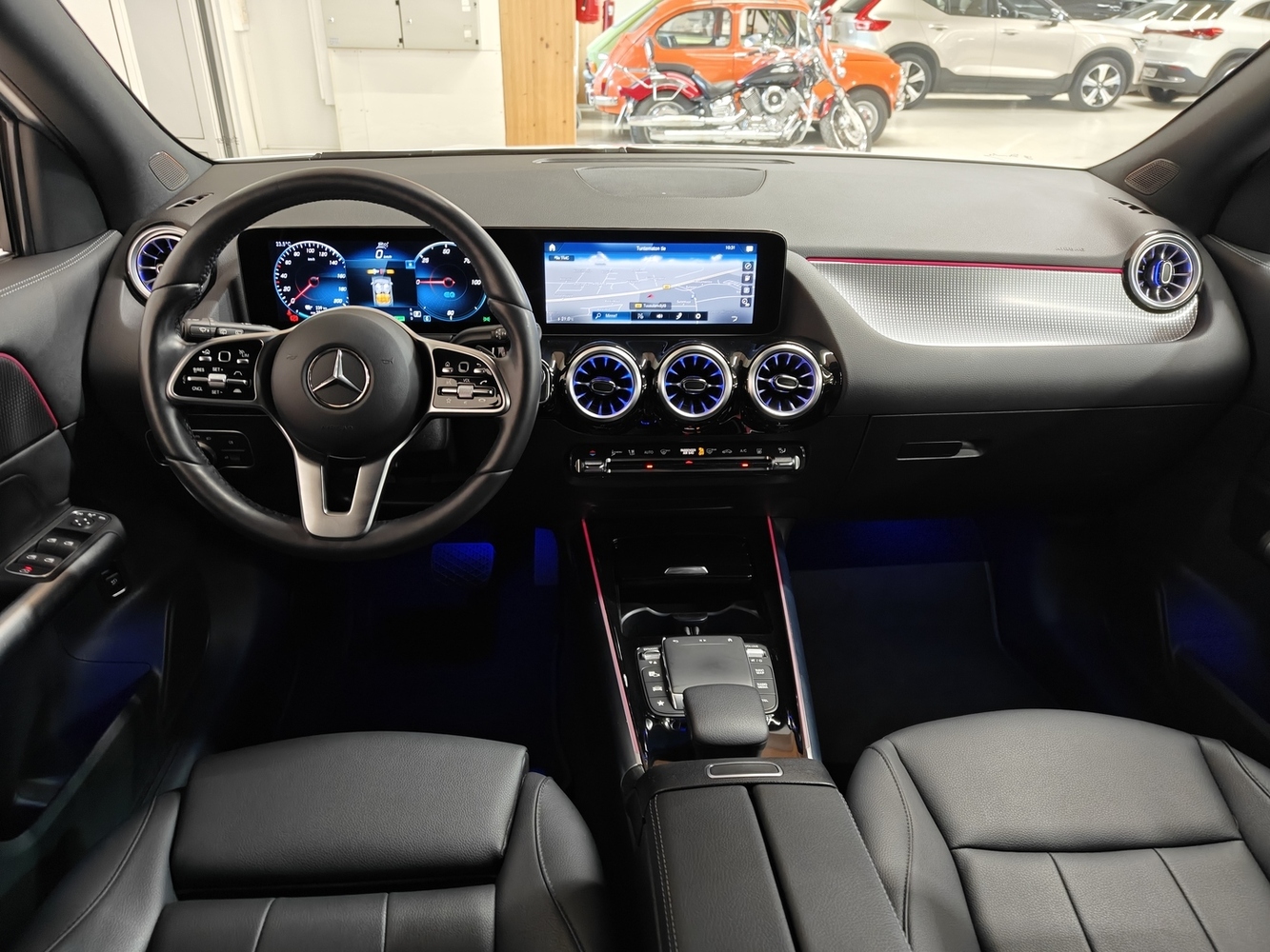 Mercedes-Benz EQA vaihtoauto