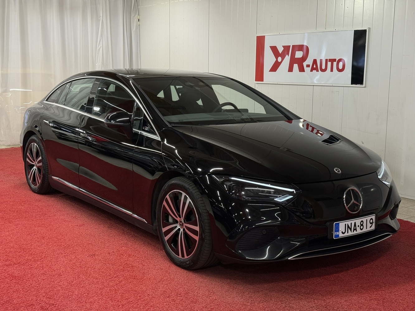 Mercedes-Benz EQE vaihtoauto