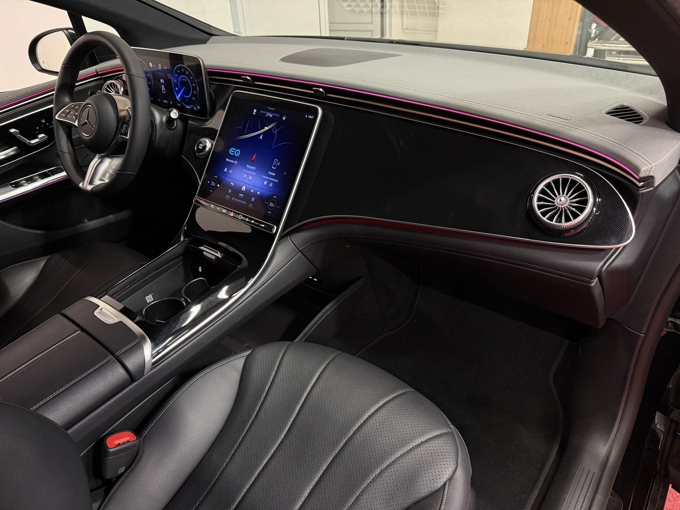Mercedes-Benz EQE vaihtoauto