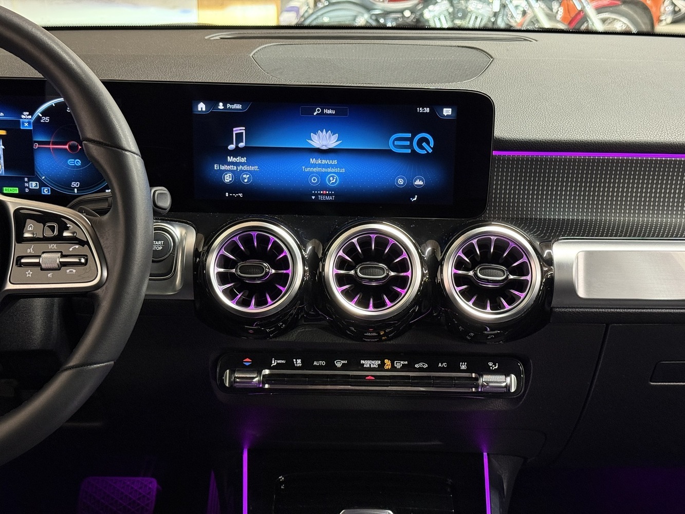 Mercedes-Benz EQB vaihtoauto
