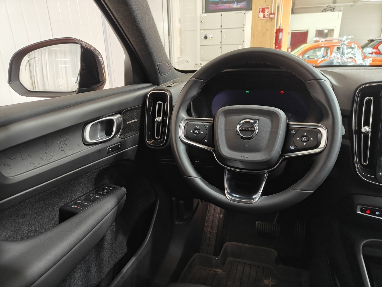 Volvo C40 vaihtoauto