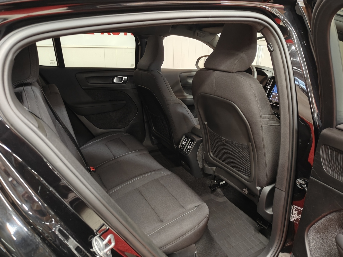 Volvo C40 vaihtoauto