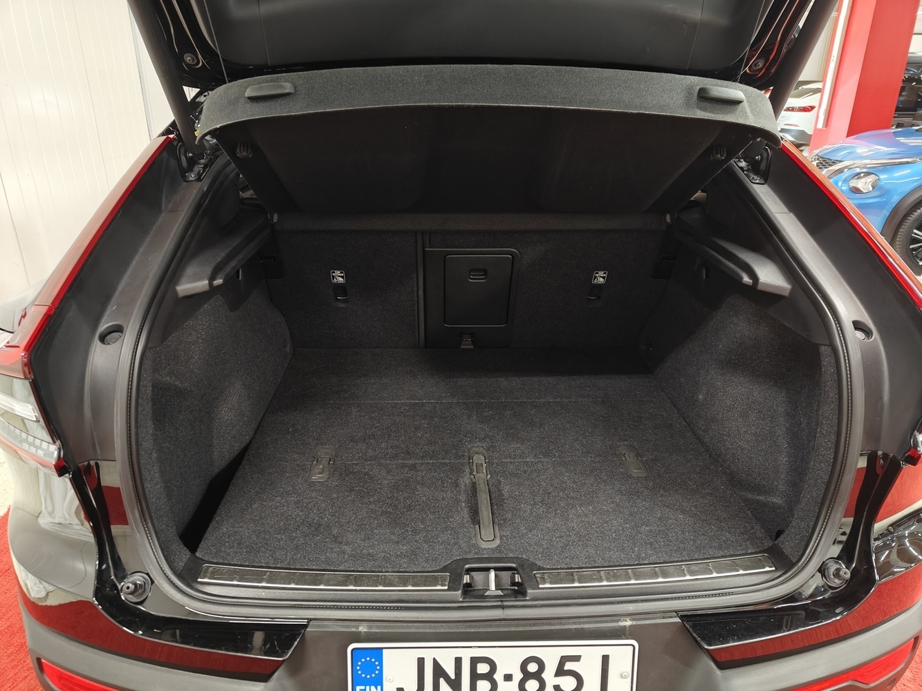 Volvo C40 vaihtoauto