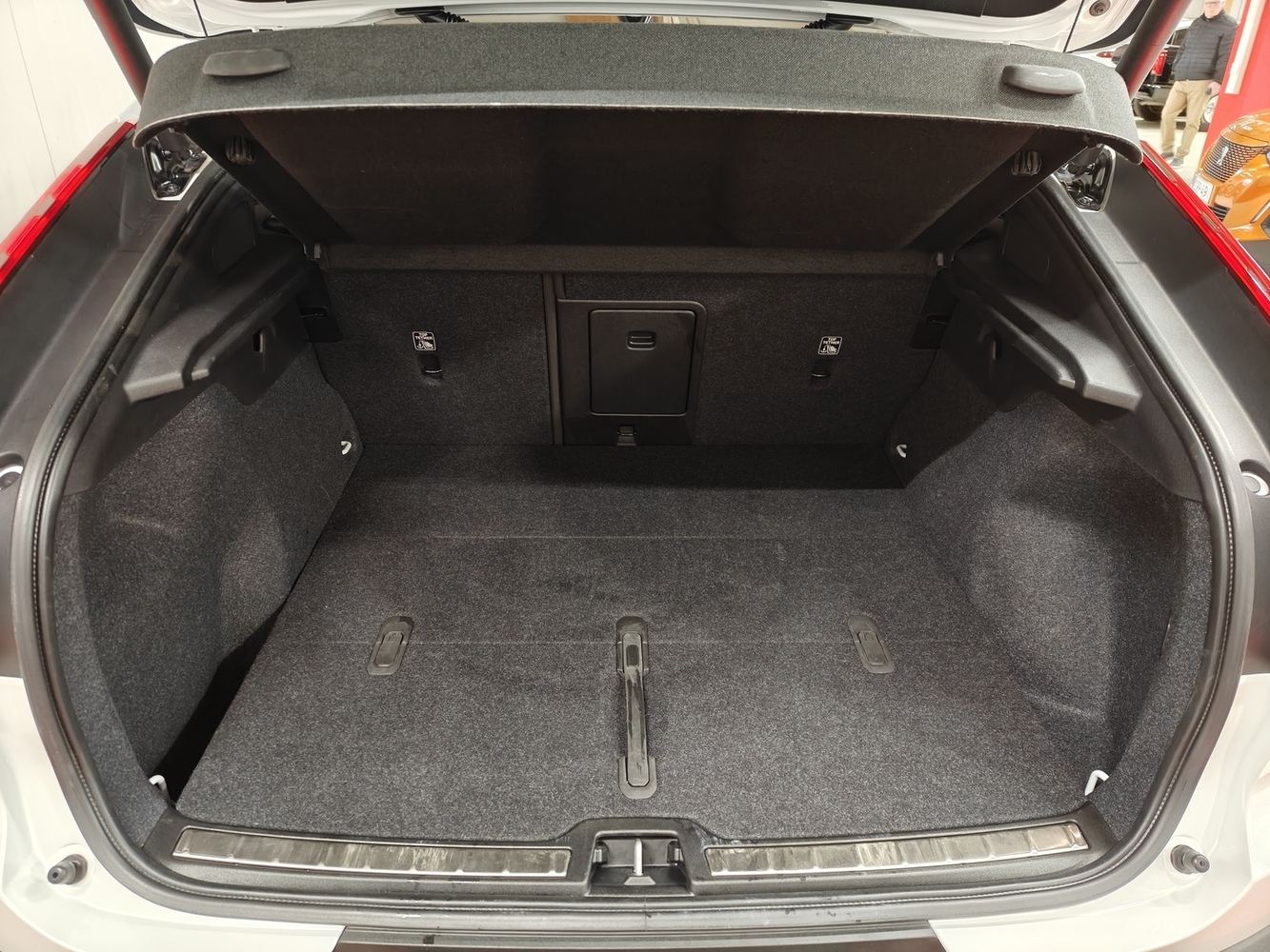 Volvo C40 vaihtoauto