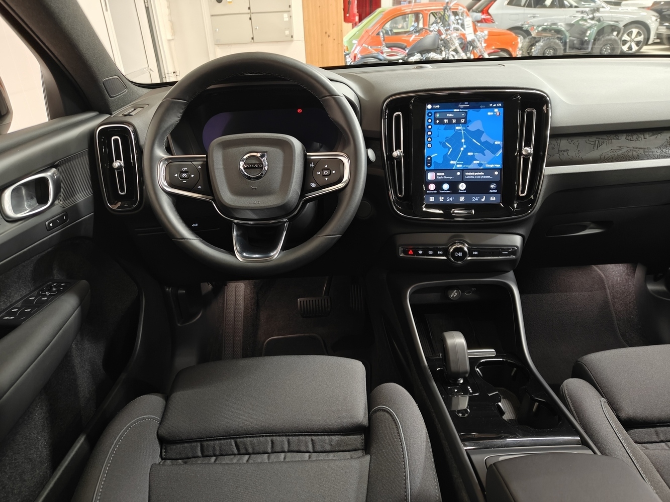 Volvo C40 vaihtoauto