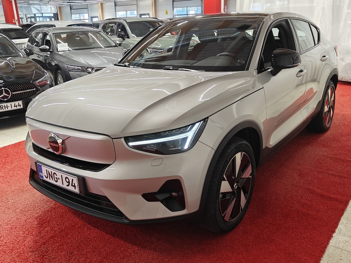 Volvo C40 vaihtoauto