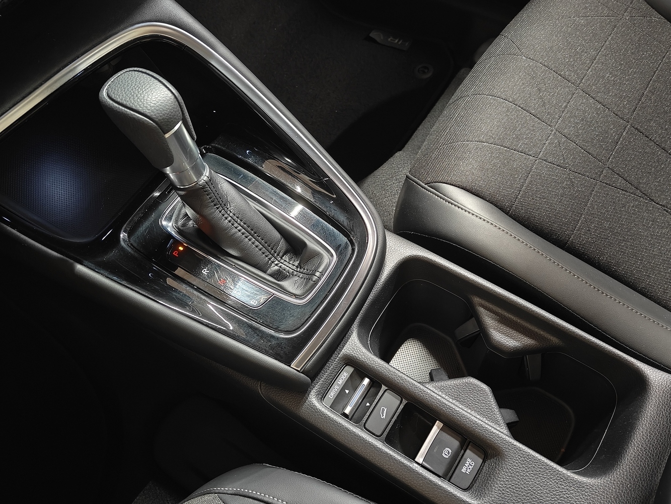 Honda HR-V vaihtoauto
