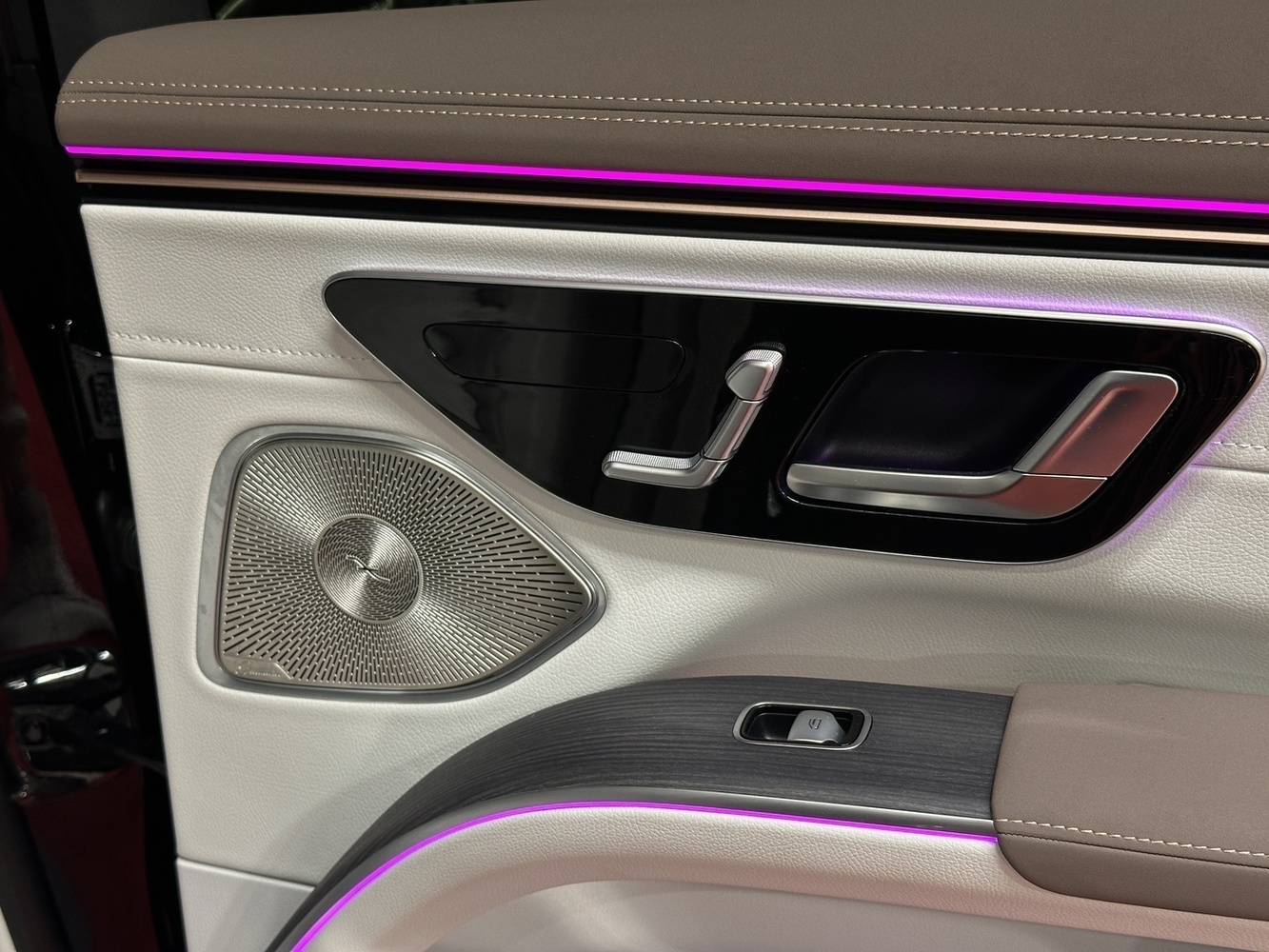 Mercedes-Benz EQS vaihtoauto