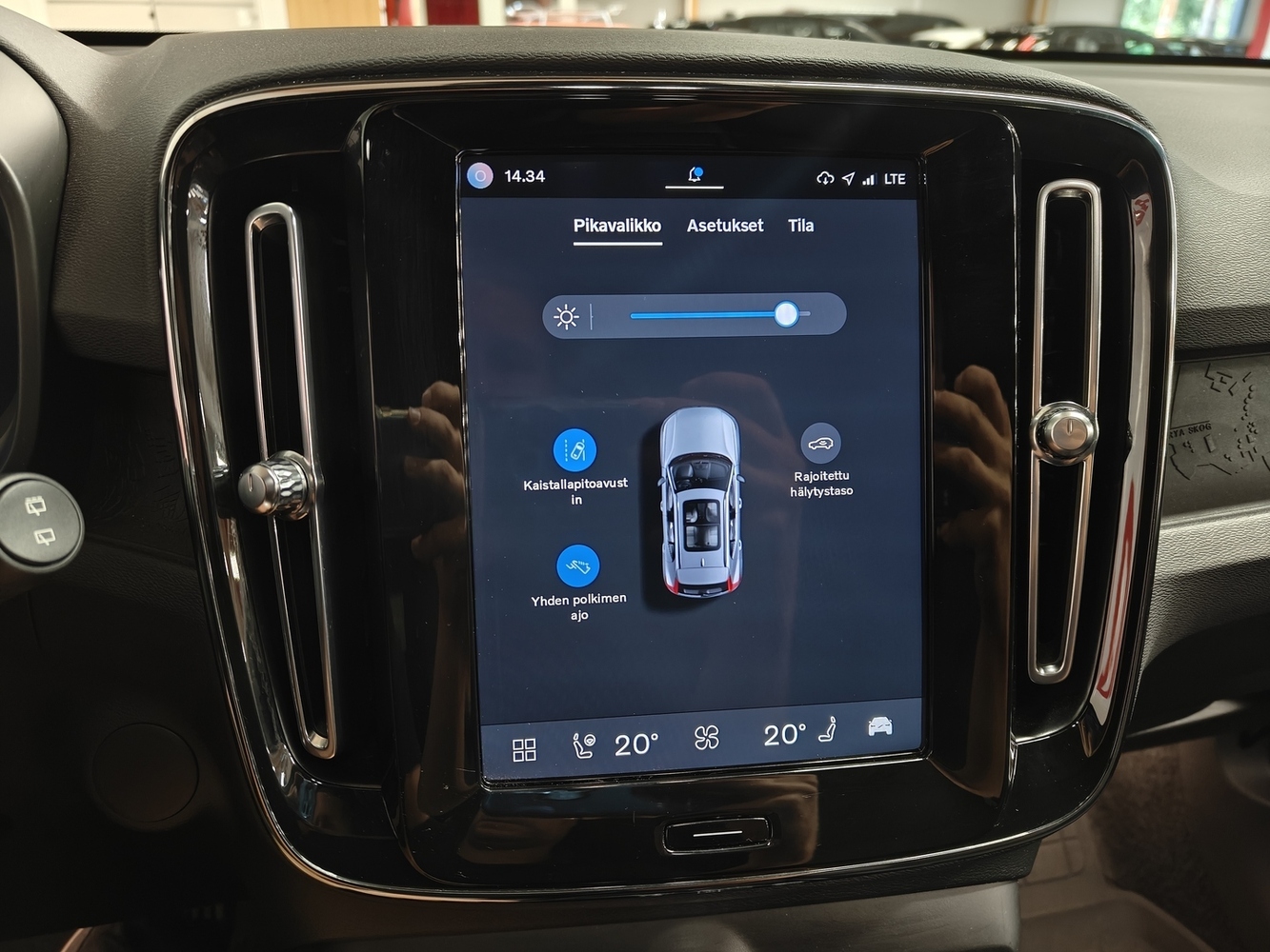 Volvo XC40 vaihtoauto