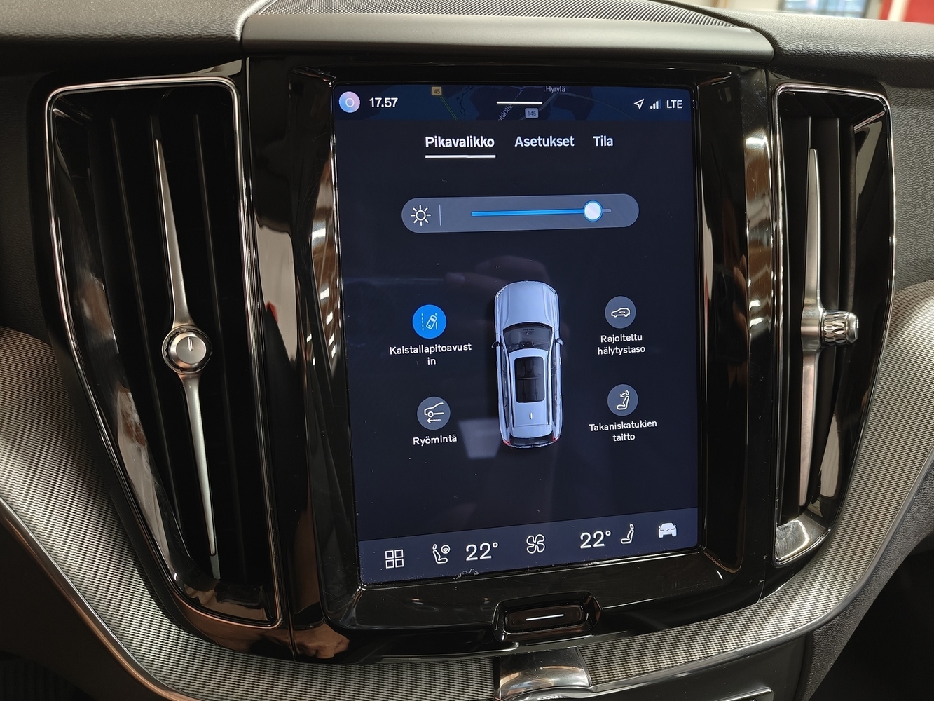 Volvo XC60 vaihtoauto