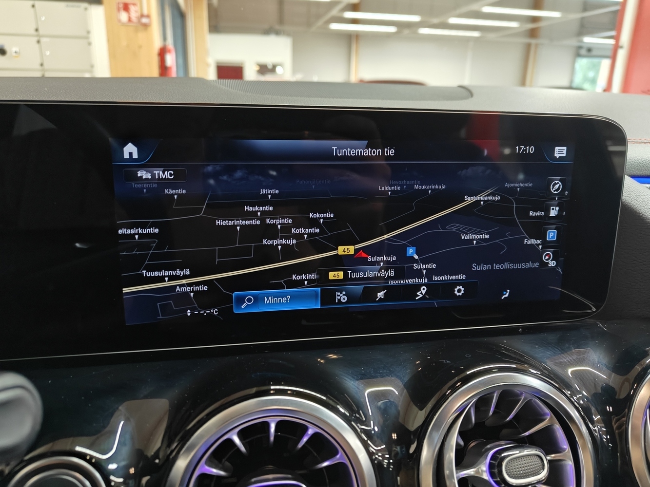 Mercedes-Benz EQA vaihtoauto