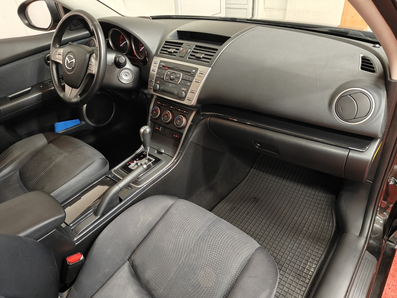 Mazda 6 vaihtoauto