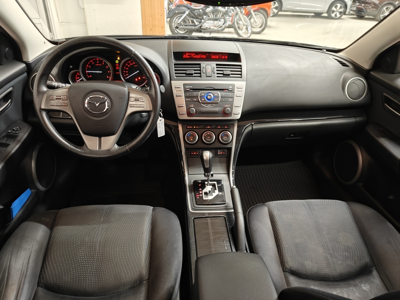 Mazda 6 vaihtoauto