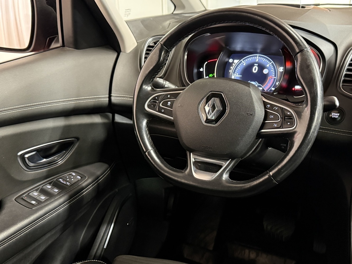 Renault Grand Scénic vaihtoauto