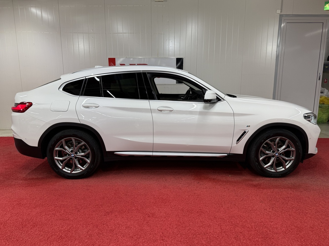 BMW X4 vaihtoauto