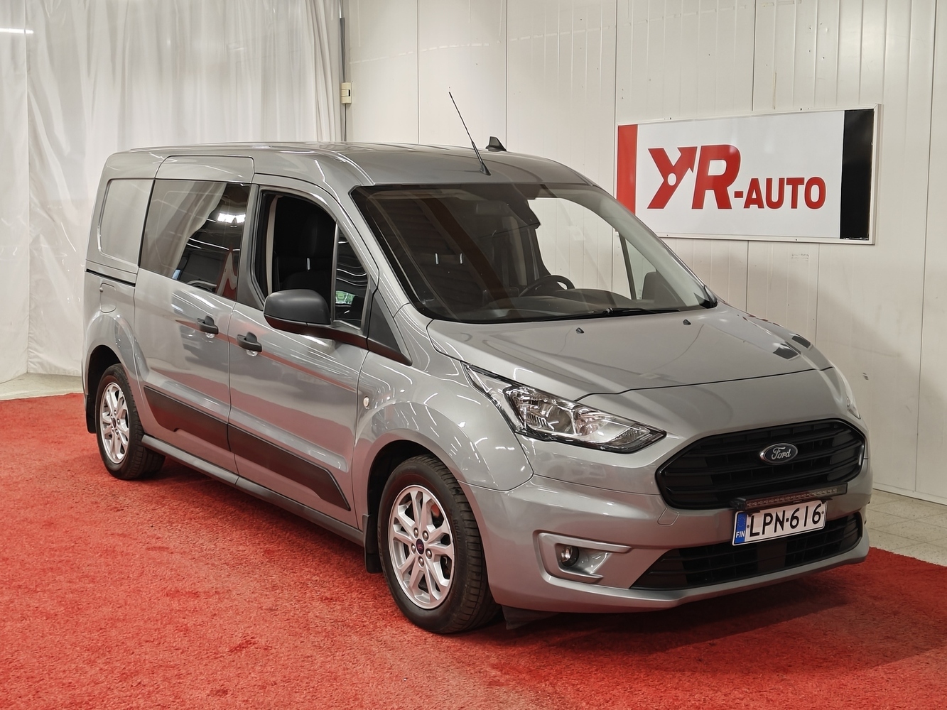 Ford Transit Connect vaihtoauto