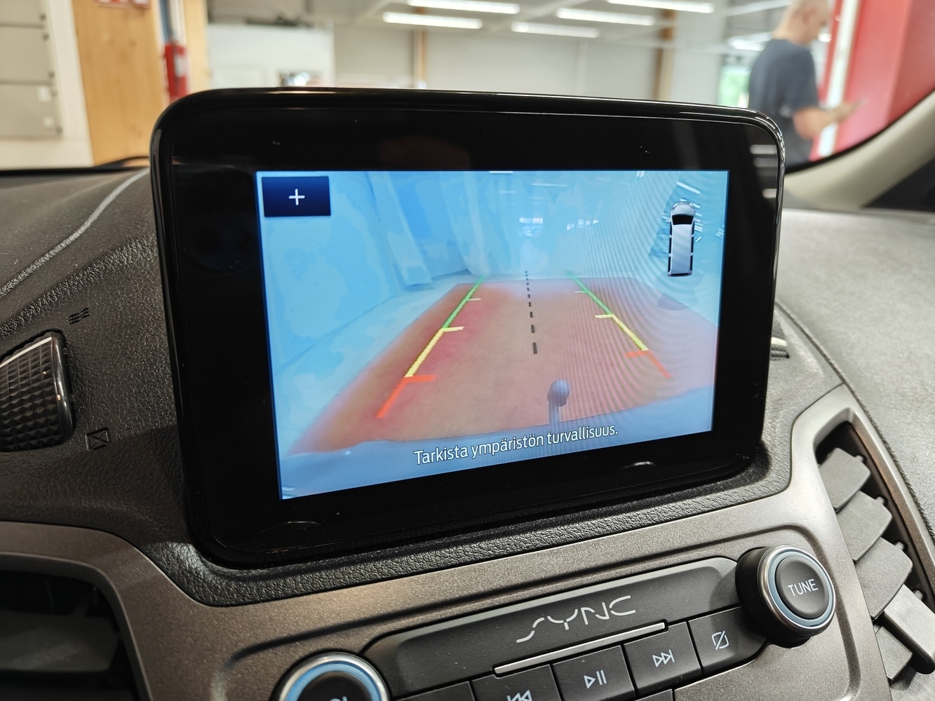 Ford Transit Connect vaihtoauto