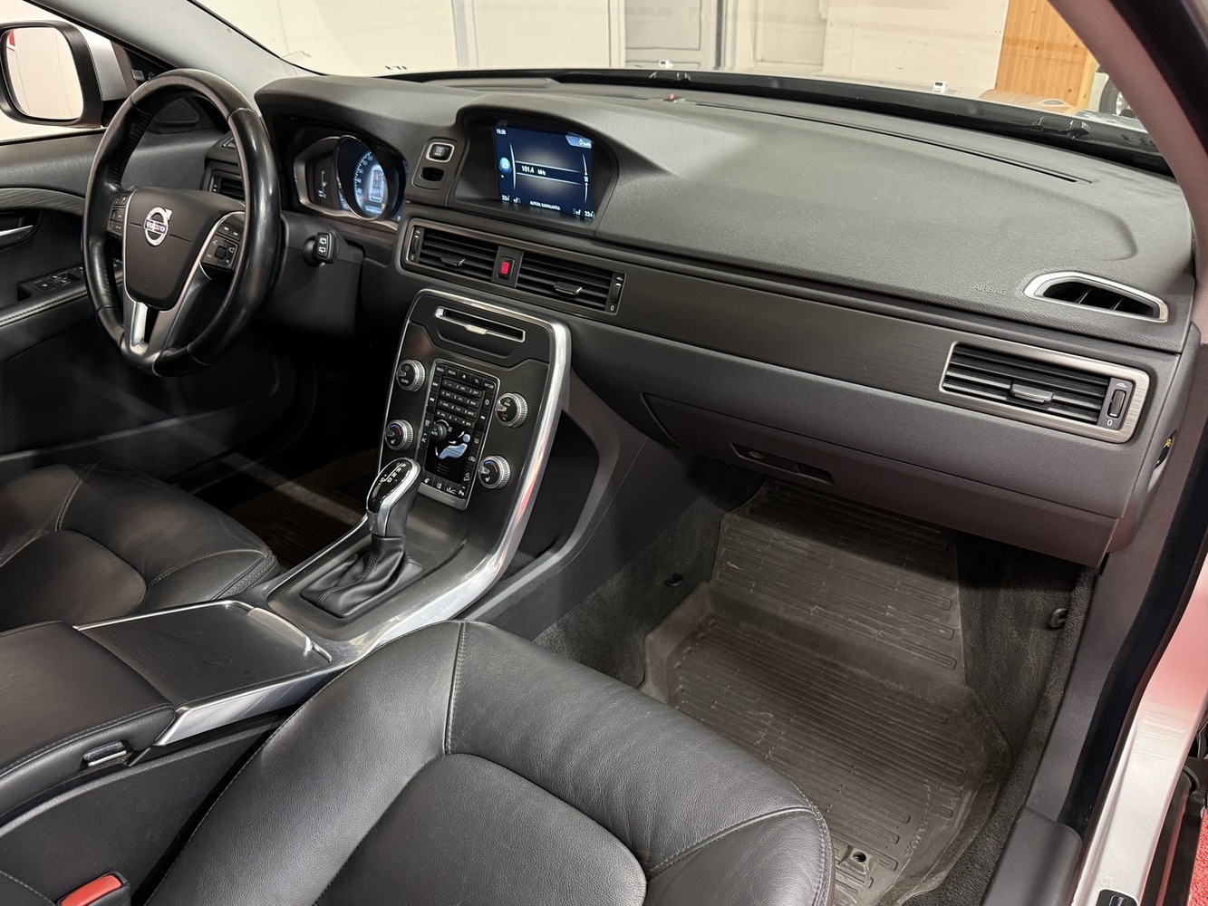 Volvo XC70 vaihtoauto