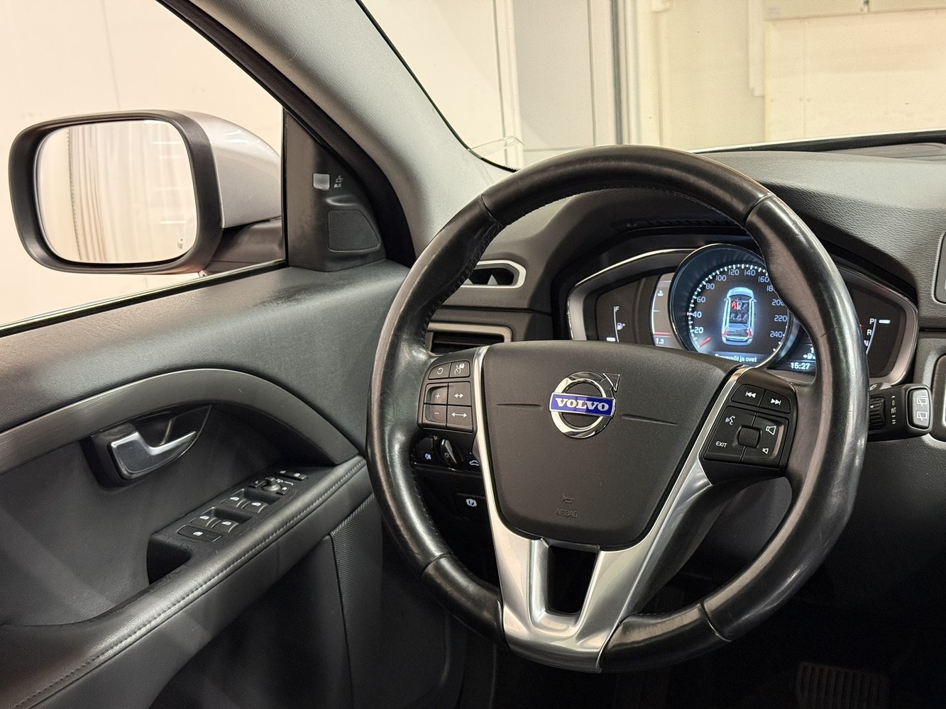 Volvo XC70 vaihtoauto